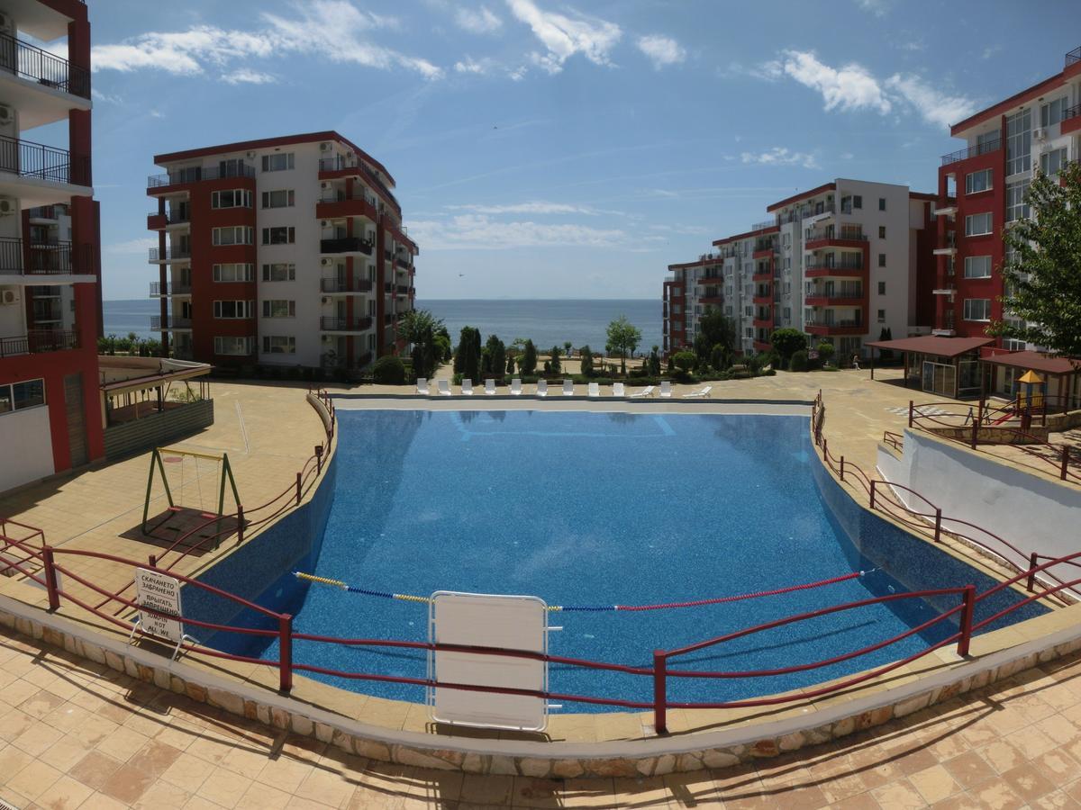 Sea View Apartment, Panorama, Pools And Beach, Sveti Vlas Buitenkant foto