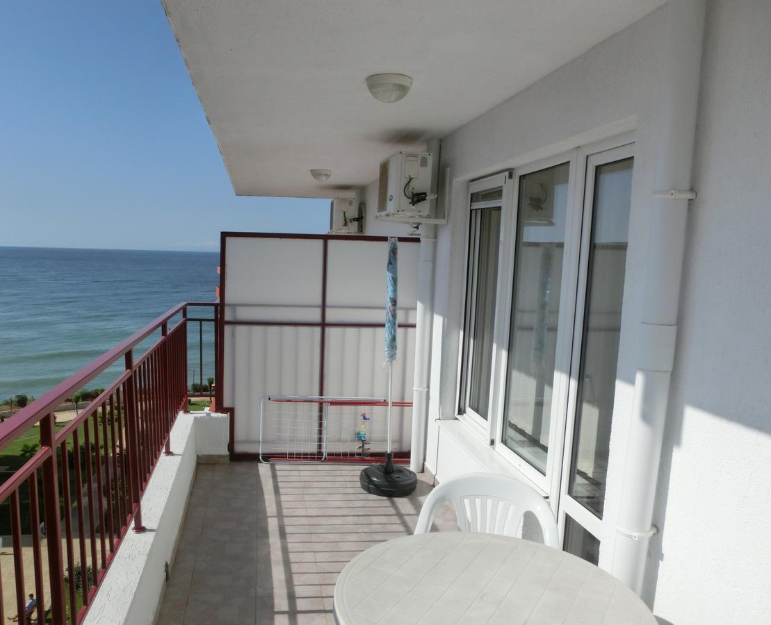 Sea View Apartment, Panorama, Pools And Beach, Sveti Vlas Buitenkant foto